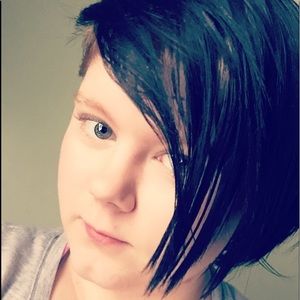 Meet your Posher, Kassie